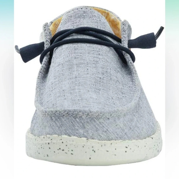 NWT Women’s Wendy Chambray Hey Dudes - Picture 7 of 12